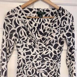 LAUREN Ralph Lauren faux wrap dress, white/grey abstract floral pattern, Size 0P